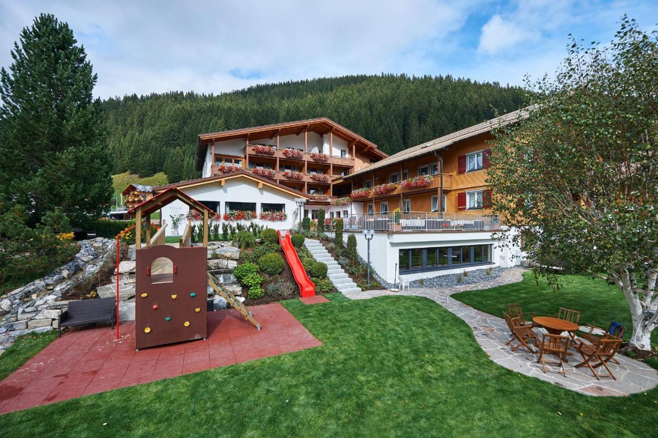 Hotel Alpenblume Damüls Exterior foto