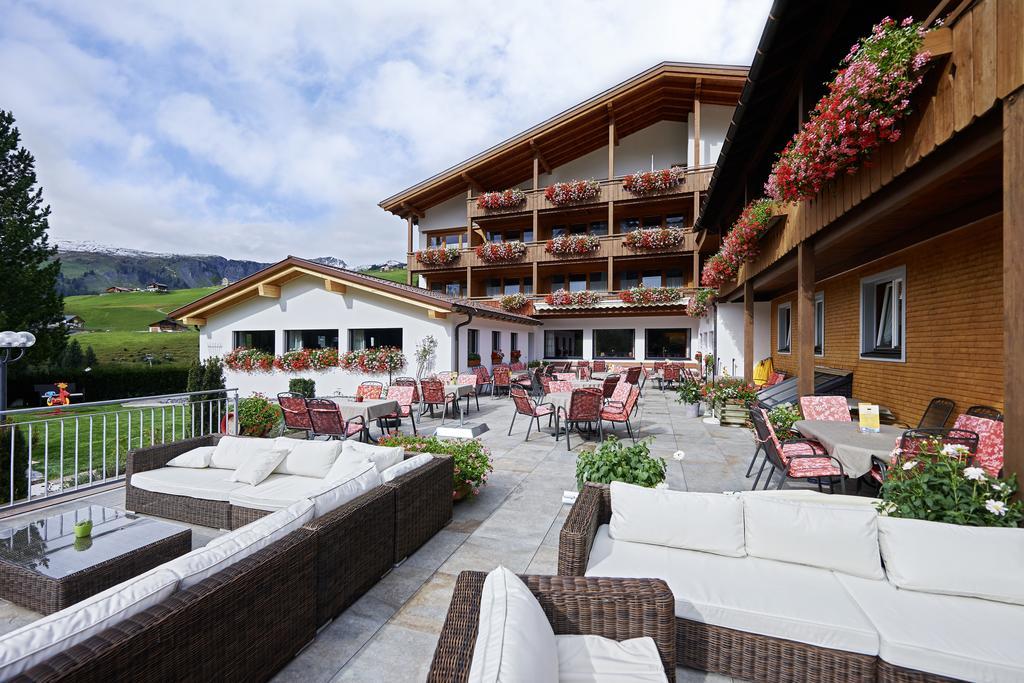 Hotel Alpenblume Damüls Exterior foto